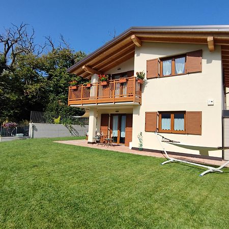 Appartement Il Riccio Del Castagno à Novaledo Extérieur photo