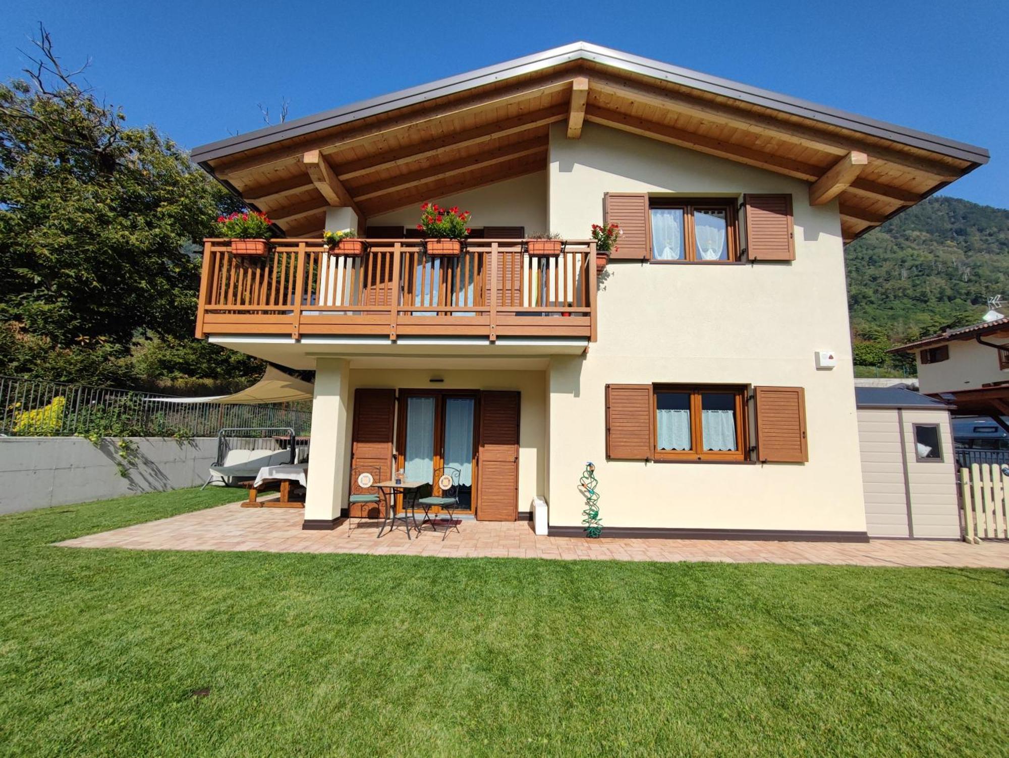 Appartement Il Riccio Del Castagno à Novaledo Extérieur photo